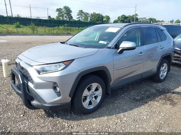 JTMP1RFV0KD014785 2019 TOYOTA RAV 4 - Image 2