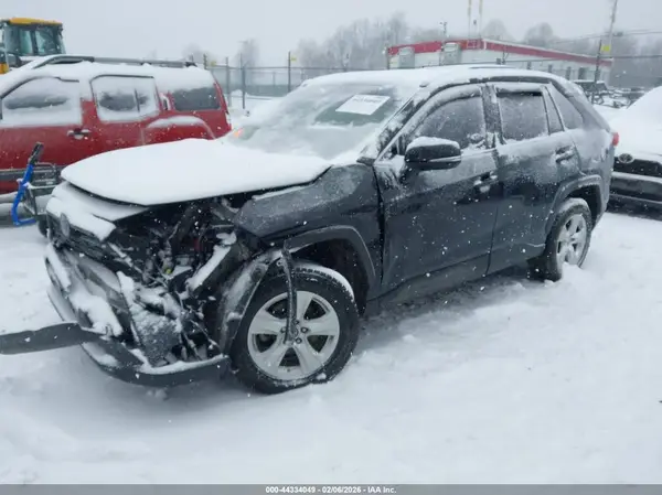 JTMP1RFV0KD017461 2019 TOYOTA RAV 4 - Image 2