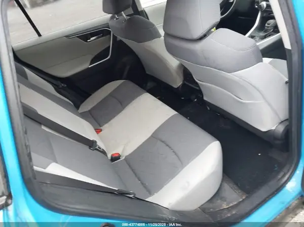 JTMP1RFV0KD508080 2019 TOYOTA RAV 4 - Image 8