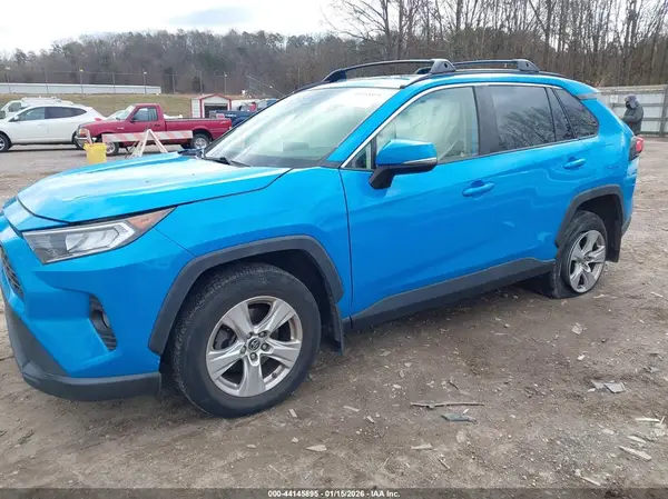 JTMP1RFV1KD013418 2019 TOYOTA RAV 4 - Image 2