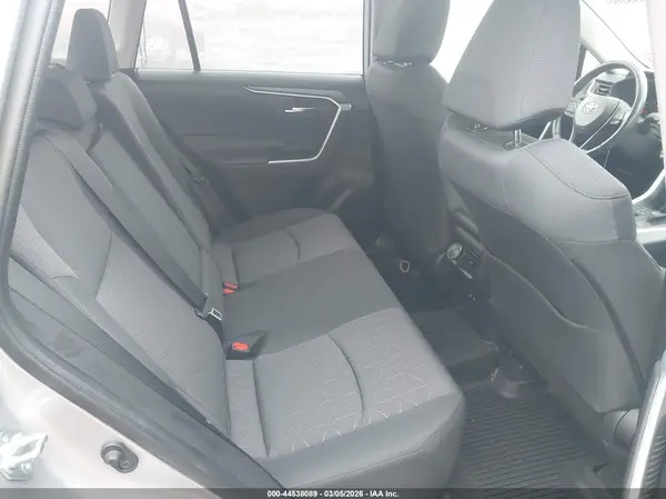 JTMP1RFV1KD019302 2019 TOYOTA RAV 4 - Image 8