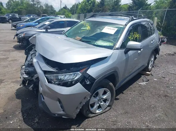 JTMP1RFV1KD030509 2019 TOYOTA RAV 4 - Image 2