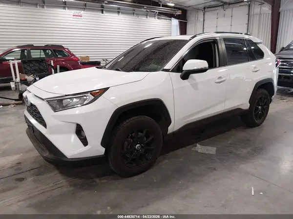JTMP1RFV1KD047522 2019 TOYOTA RAV 4 - Image 2