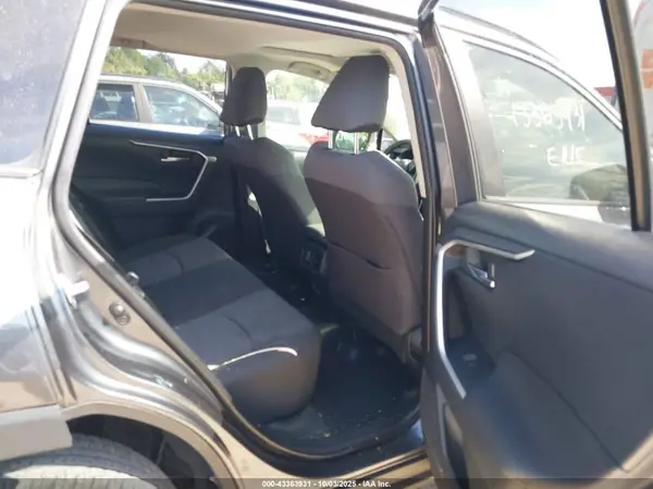 JTMP1RFV1KD513305 2019 TOYOTA RAV 4 - Image 8