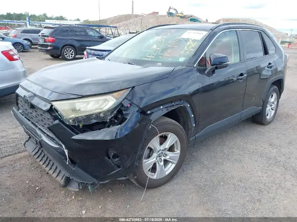 JTMP1RFV1MD077171 2021 TOYOTA RAV 4 - Image 2