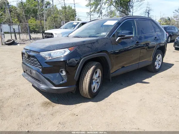 JTMP1RFV2KD007157 2019 TOYOTA RAV 4 - Image 2