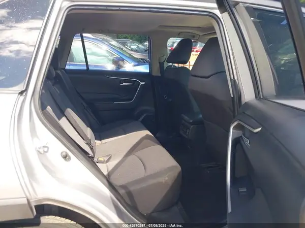 JTMP1RFV2KD009989 2019 TOYOTA RAV 4 - Image 8