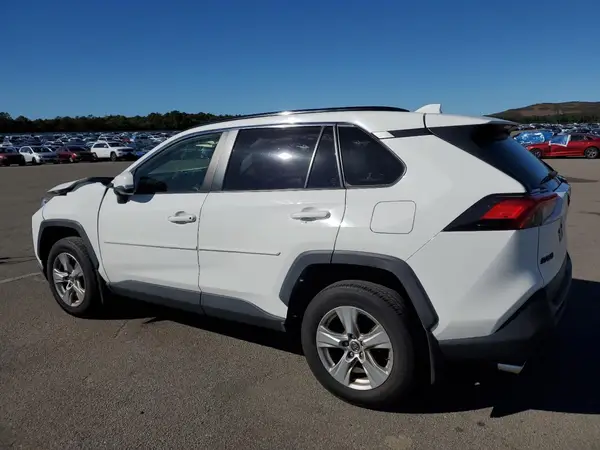 JTMP1RFV2KD020426 2019 TOYOTA RAV 4 - Image 2