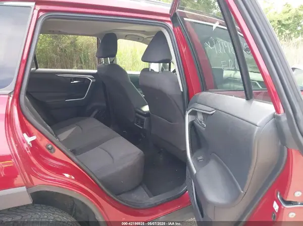 JTMP1RFV2KD021348 2019 TOYOTA RAV 4 - Image 8