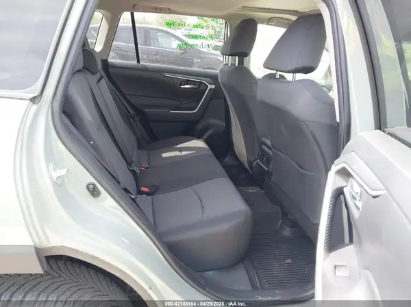 JTMP1RFV2KD042717 2019 TOYOTA RAV 4 - Image 8