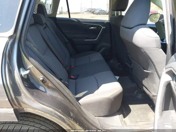 JTMP1RFV2KJ008519 2019 TOYOTA RAV 4 - Image 8