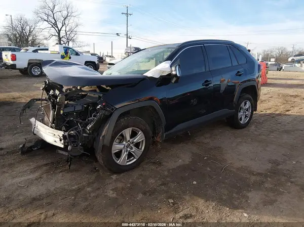 JTMP1RFV3KD014280 2019 TOYOTA RAV 4 - Image 2