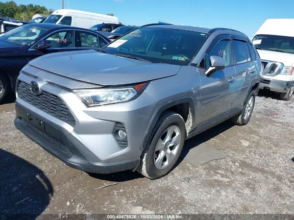 JTMP1RFV3KD015896 2019 TOYOTA RAV 4 - Image 2