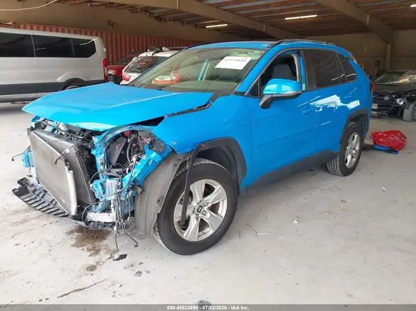 JTMP1RFV3KD017731 2019 TOYOTA RAV 4 - Image 2