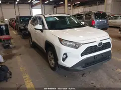 JTMP1RFV3KD025585 2019 TOYOTA RAV 4