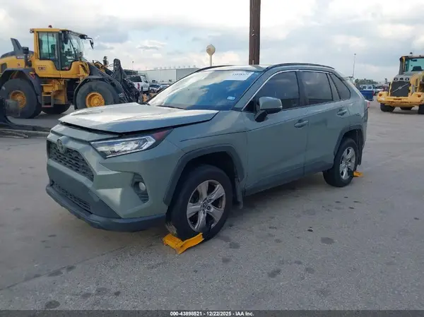 JTMP1RFV3KD040801 2019 TOYOTA RAV 4 - Image 2