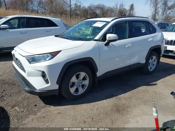 JTMP1RFV3KD503617 2019 TOYOTA RAV 4 - Image 2