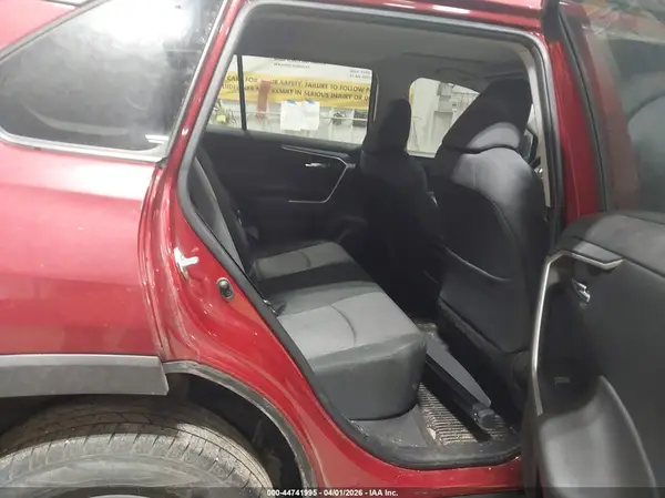 JTMP1RFV3KJ017939 2019 TOYOTA RAV 4 - Image 8
