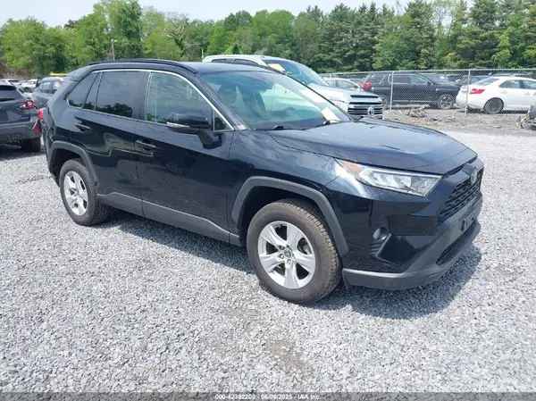 JTMP1RFV3MD532327 2021 TOYOTA RAV 4 - Image 1