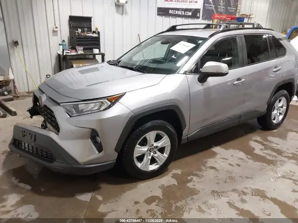 JTMP1RFV4KD510804 2019 TOYOTA RAV 4 - Image 2