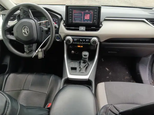 JTMP1RFV4KJ002401 2019 TOYOTA RAV 4 - Image 8