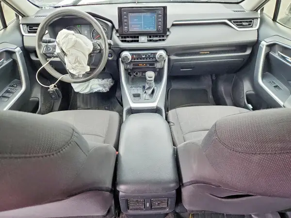 JTMP1RFV5KD004978 2019 TOYOTA RAV 4 - Image 8