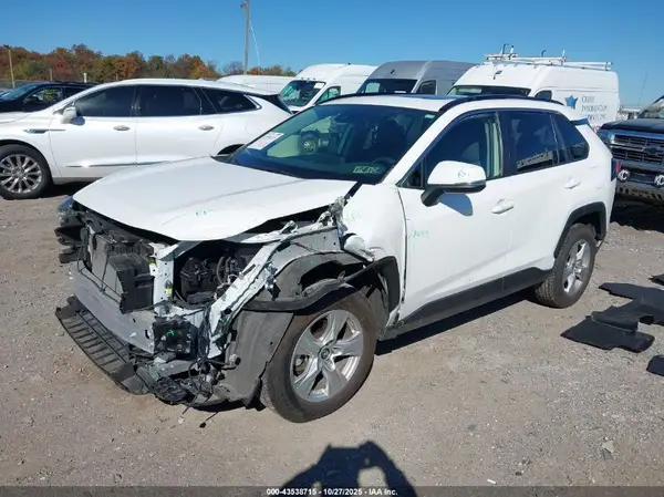 JTMP1RFV5KD014118 2019 TOYOTA RAV 4 - Image 2
