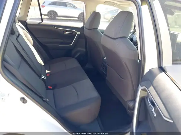 JTMP1RFV5KD014118 2019 TOYOTA RAV 4 - Image 8