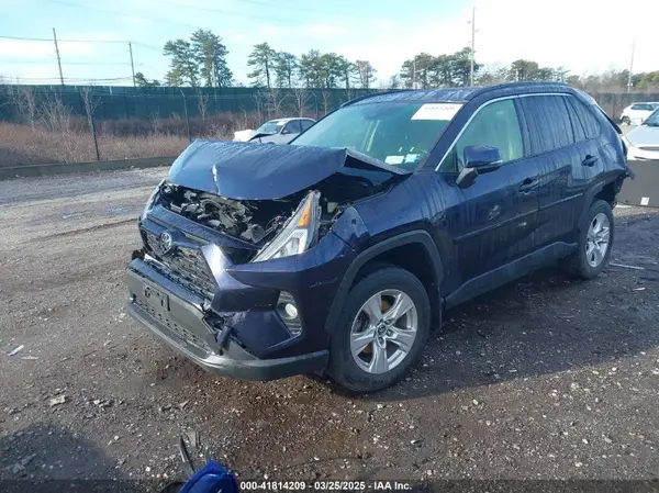 JTMP1RFV5KD023093 2019 TOYOTA RAV 4 - Image 2