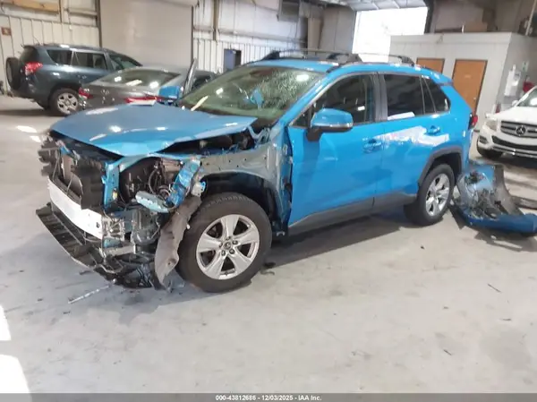 JTMP1RFV5KD027094 2019 TOYOTA RAV 4 - Image 2