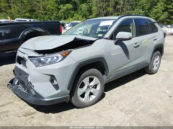 JTMP1RFV5KD033672 2019 TOYOTA RAV 4 - Image 2