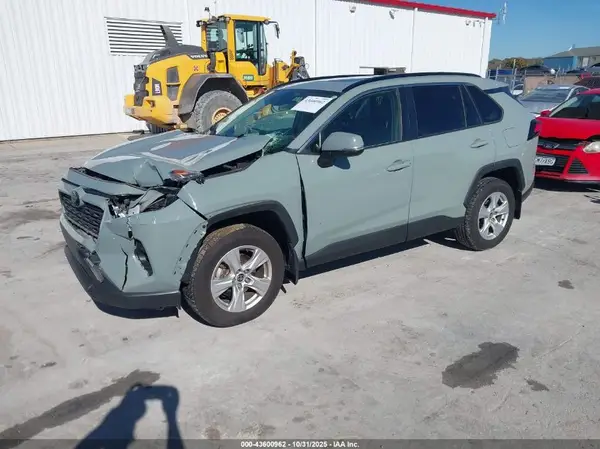 JTMP1RFV5LD059075 2020 TOYOTA RAV 4 - Image 2