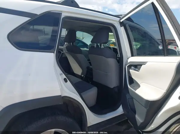 JTMP1RFV5LD525314 2020 TOYOTA RAV 4 - Image 8