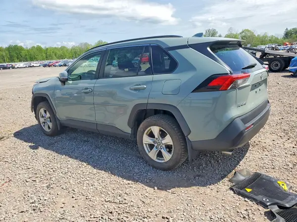 JTMP1RFV6KD008831 2019 TOYOTA RAV 4 - Image 2