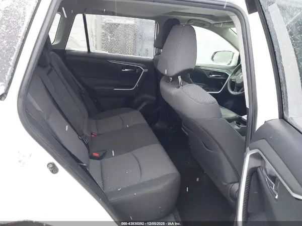 JTMP1RFV6KD041070 2019 TOYOTA RAV 4 - Image 8