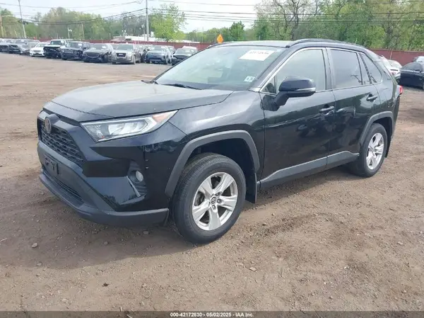 JTMP1RFV6KD500954 2019 TOYOTA RAV 4 - Image 2