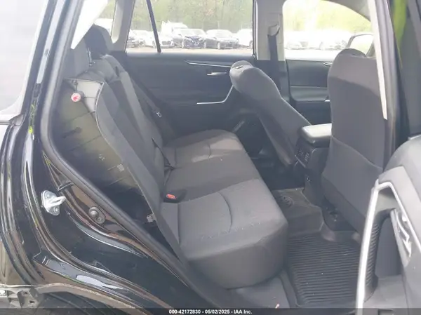 JTMP1RFV6KD500954 2019 TOYOTA RAV 4 - Image 8