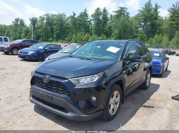 JTMP1RFV6KD504325 2019 TOYOTA RAV 4 - Image 2