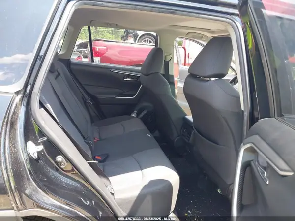 JTMP1RFV6KD504325 2019 TOYOTA RAV 4 - Image 8