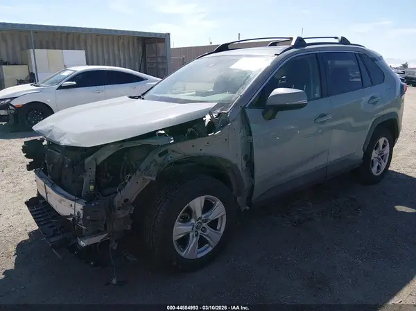 JTMP1RFV6KD507581 2019 TOYOTA RAV 4 - Image 2