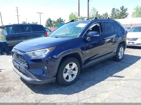 JTMP1RFV7KD025945 2019 TOYOTA RAV 4 - Image 2