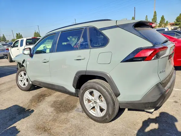 JTMP1RFV7KD046102 2019 TOYOTA RAV 4 - Image 2