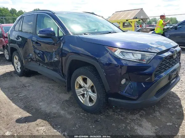 JTMP1RFV7MD069110 2021 TOYOTA RAV 4 - Image 1