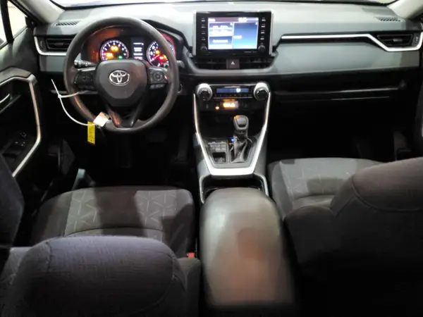 JTMP1RFV8KD004912 2019 TOYOTA RAV 4 - Image 8
