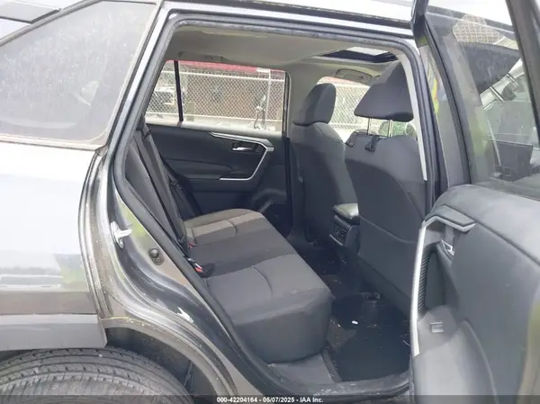 JTMP1RFV8KD030071 2019 TOYOTA RAV 4 - Image 8