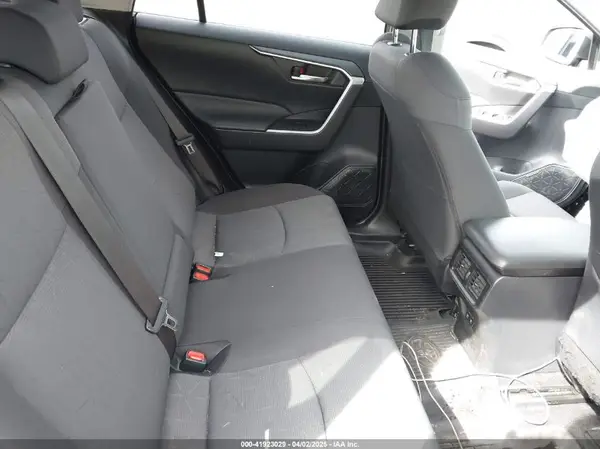 JTMP1RFV8KD033794 2019 TOYOTA RAV 4 - Image 8