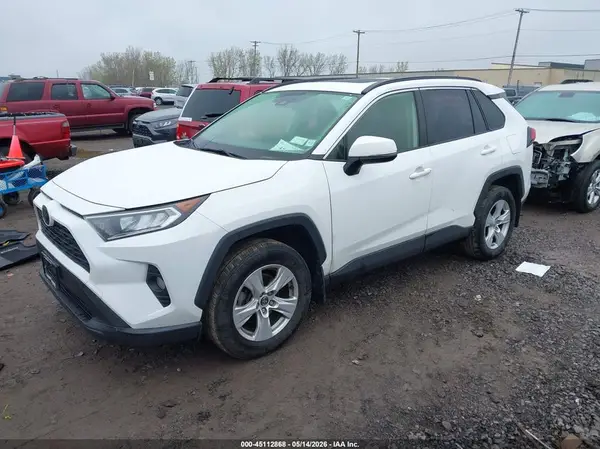 JTMP1RFV8KD035173 2019 TOYOTA RAV 4 - Image 2