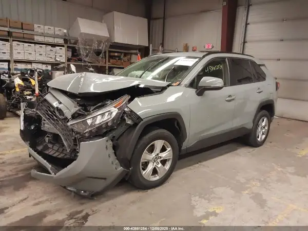 JTMP1RFV8KD501104 2019 TOYOTA RAV 4 - Image 2