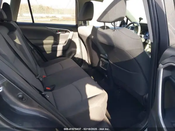 JTMP1RFV8KD510997 2019 TOYOTA RAV 4 - Image 8
