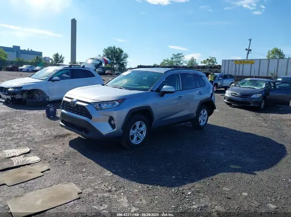 JTMP1RFV9KD032475 2019 TOYOTA RAV 4 - Image 2